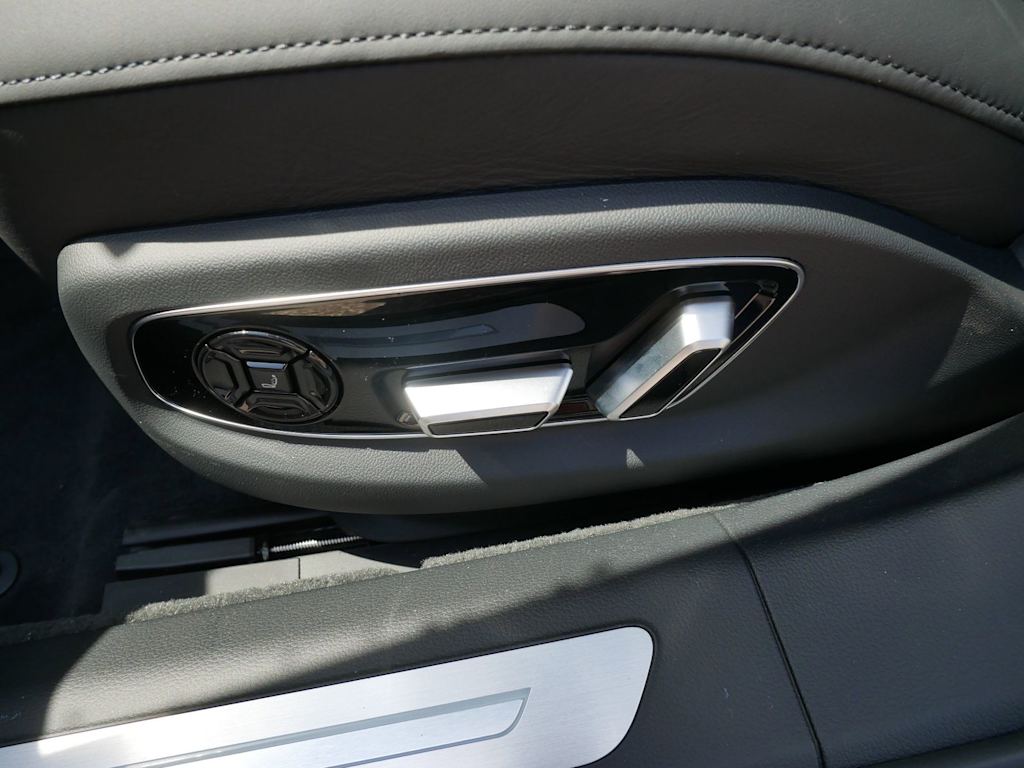 Thumbnail: 2026 Audi A8 - 19