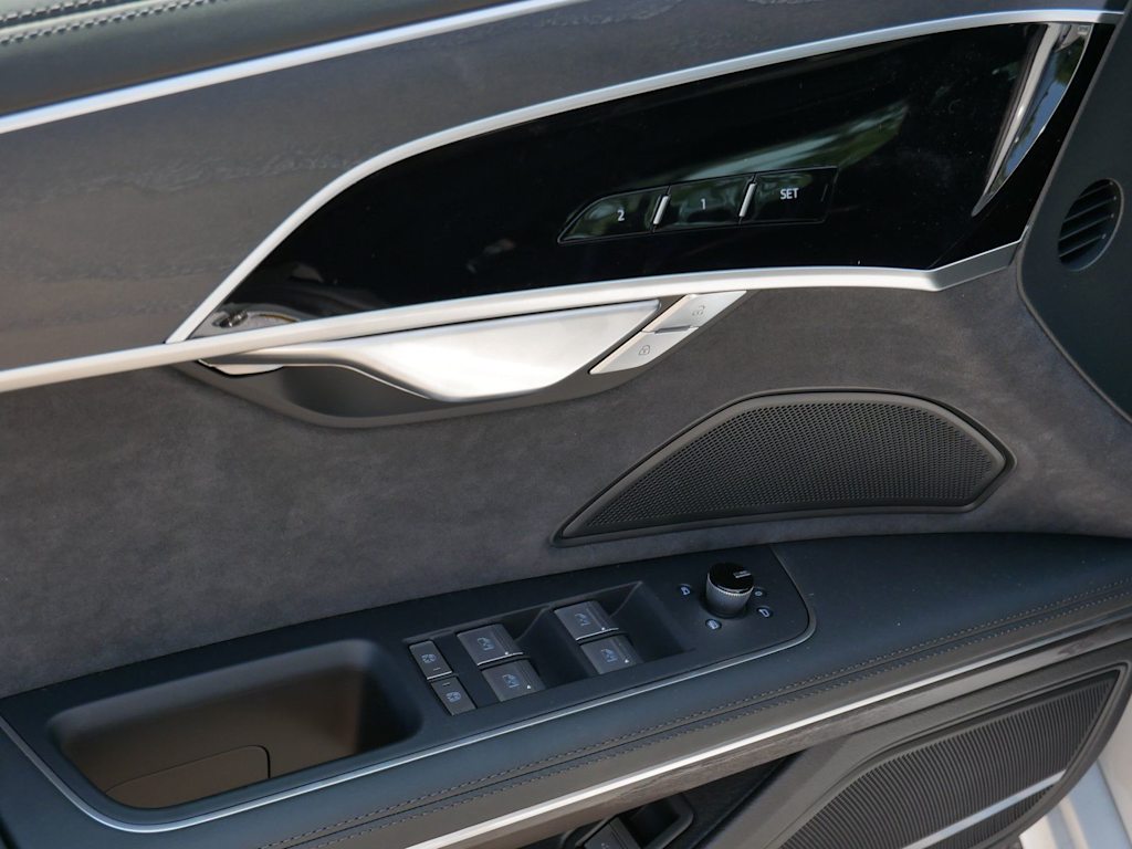 Thumbnail: 2026 Audi A8 - 18