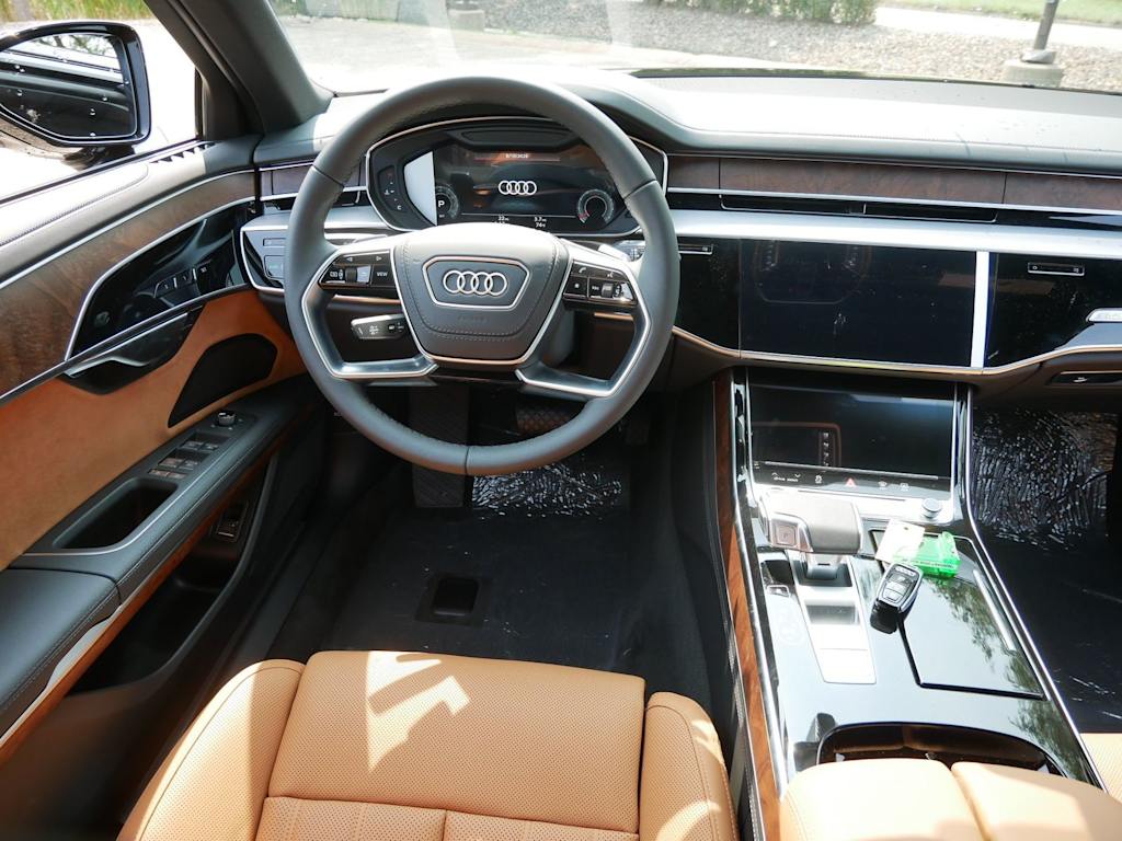Thumbnail: 2026 Audi A8 - 7
