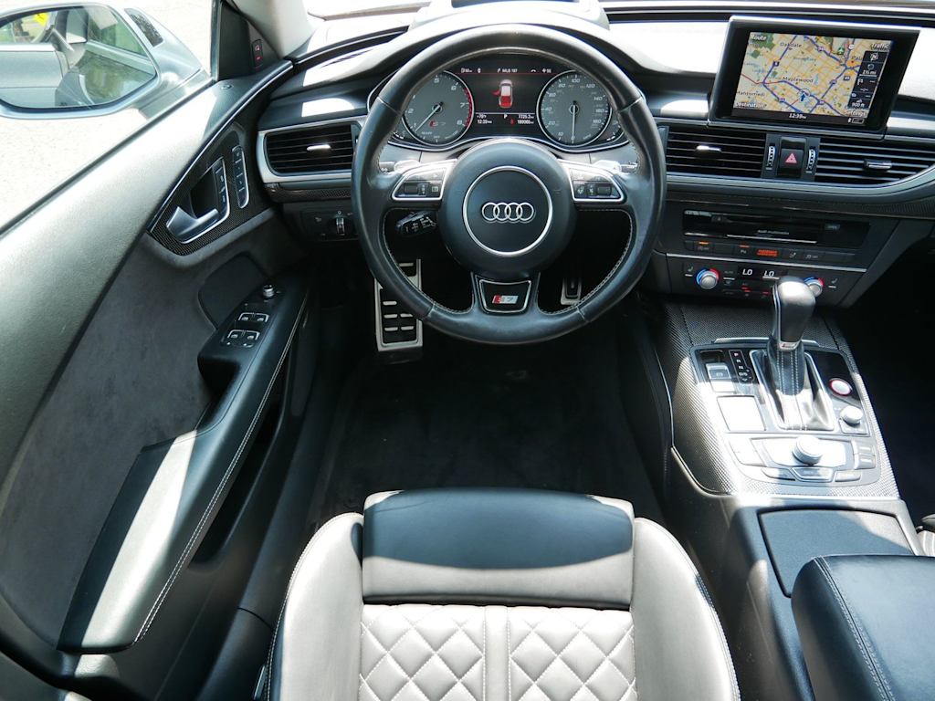 Thumbnail: 2016 Audi S7 - 2