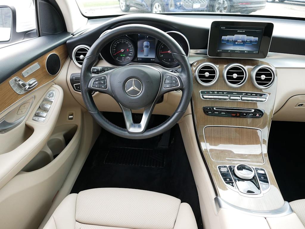 Thumbnail: 2019 Mercedes-Benz GLC - 8
