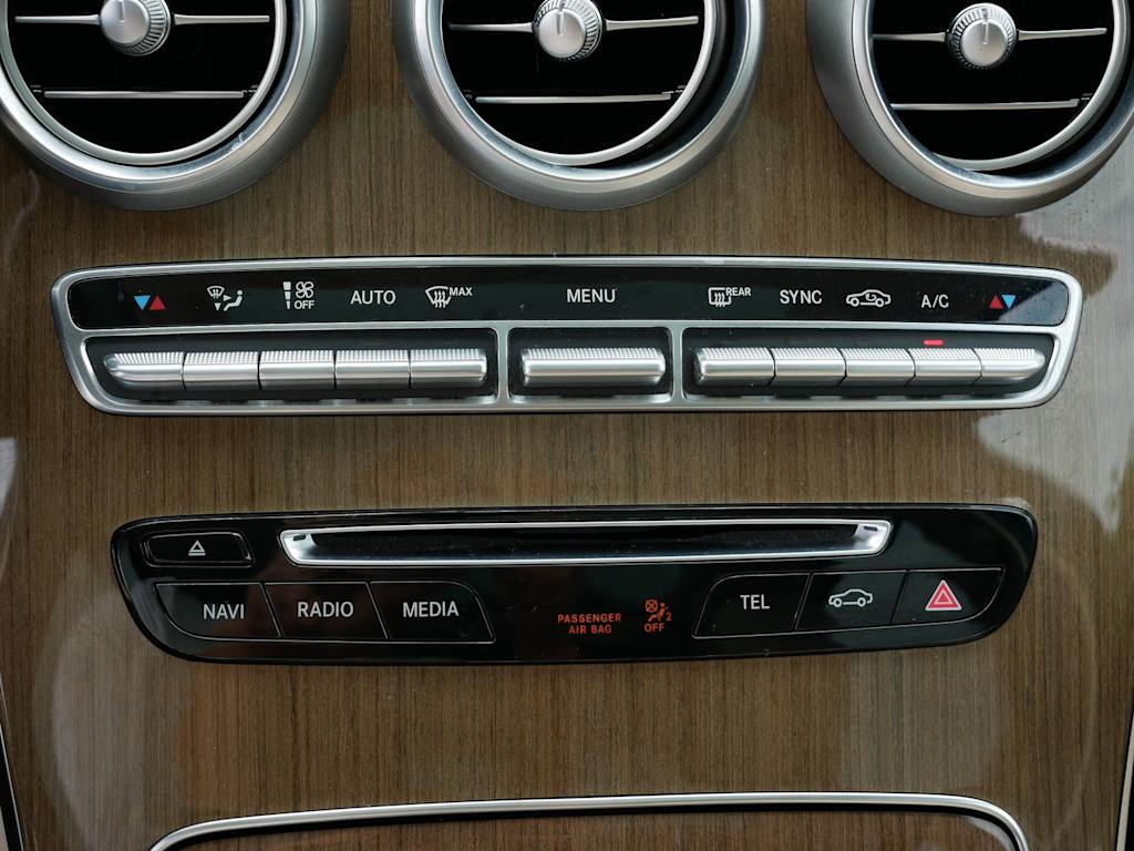 Thumbnail: 2019 Mercedes-Benz GLC - 22