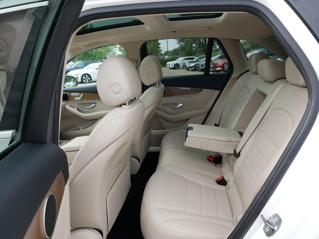 Thumbnail: 2019 Mercedes-Benz GLC - 9