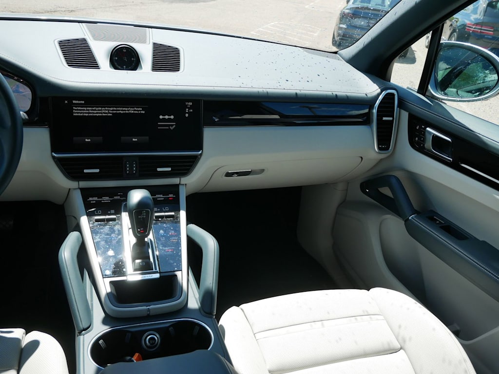 Thumbnail: 2023 Porsche Cayenne - 9