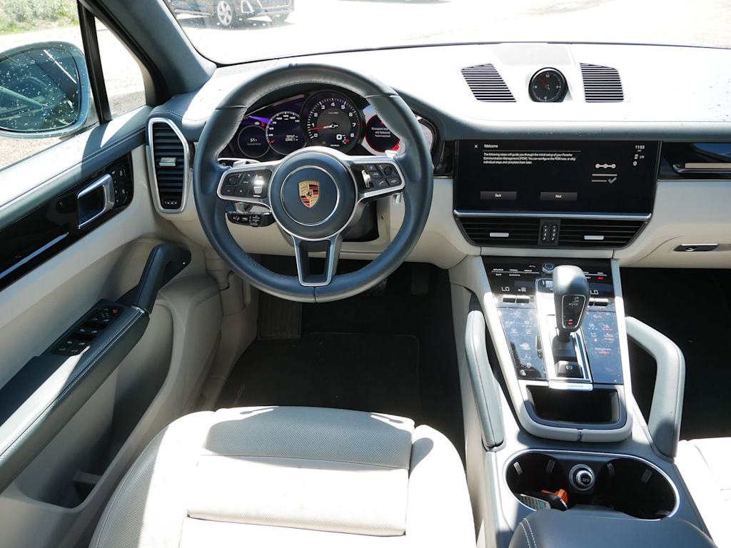 Thumbnail: 2023 Porsche Cayenne - 2