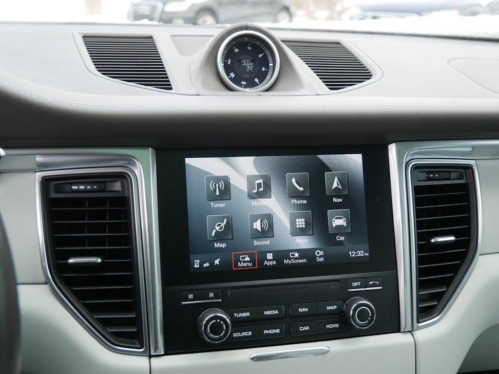 Thumbnail: 2017 Porsche Macan - 6