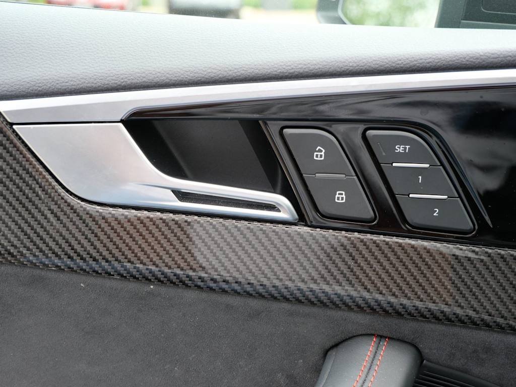 Thumbnail: 2024 Audi RS 5 - 15
