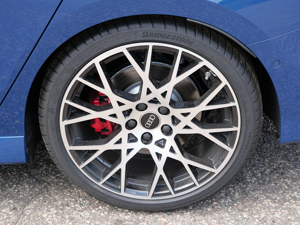 Thumbnail: 2026 Audi RS 3 - 5
