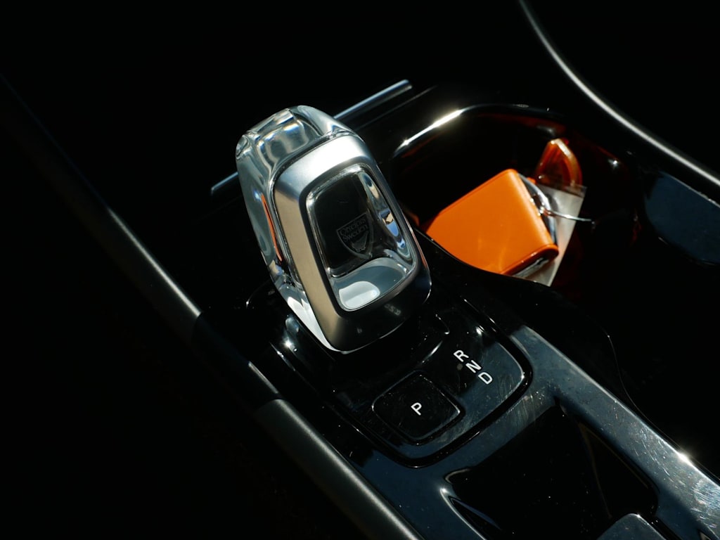 Thumbnail: 2023 Volvo XC40 - 12