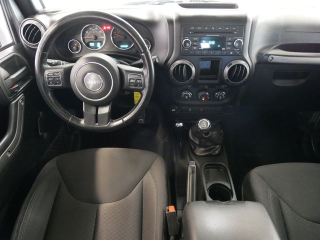 Thumbnail: 2016 Jeep Wrangler - 10