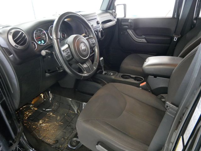 Thumbnail: 2015 Jeep Wrangler - 7