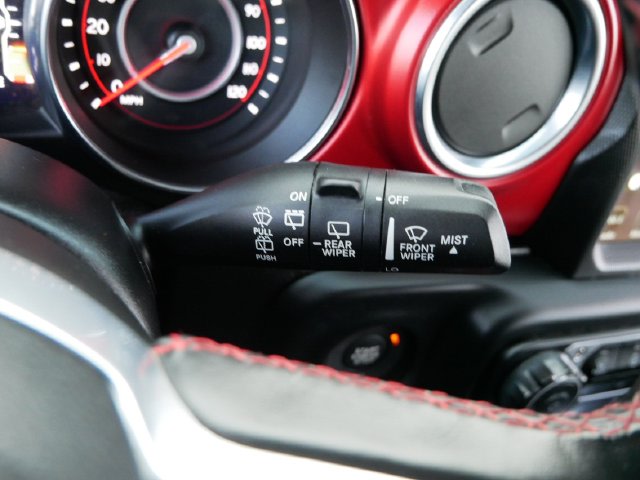 Thumbnail: 2019 Jeep Wrangler - 25