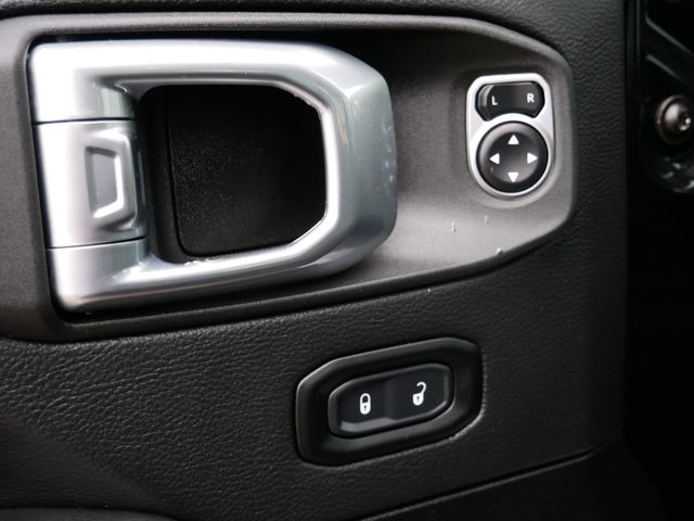 Thumbnail: 2023 Jeep Wrangler - 23