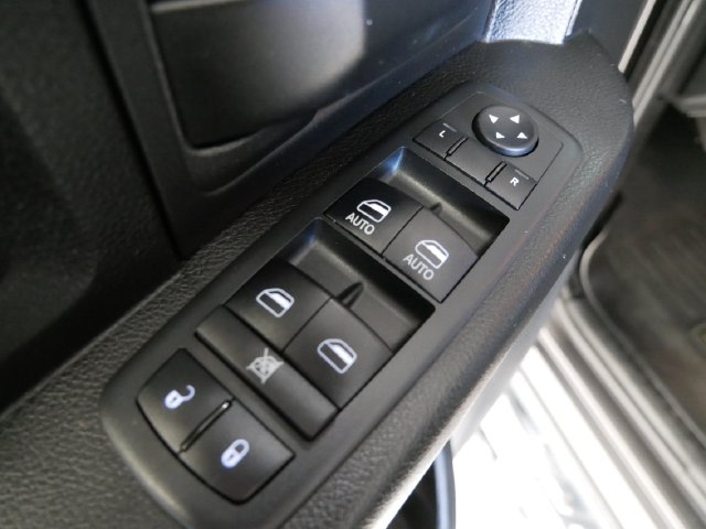 Thumbnail: 2019 RAM 1500 - 17
