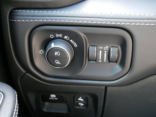 Thumbnail: 2023 RAM 1500 - 21