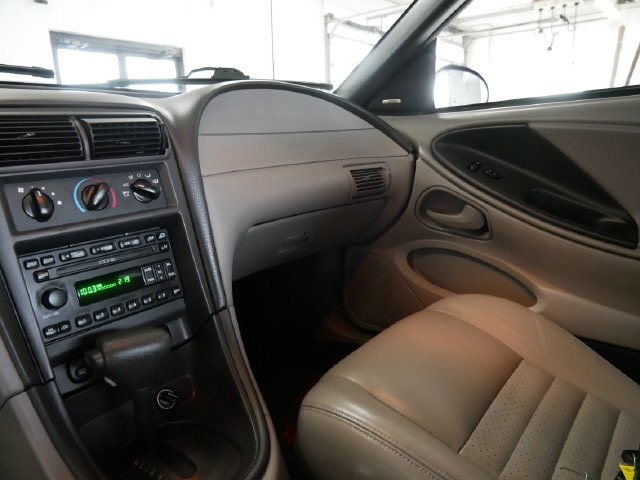 Thumbnail: 2001 Ford Mustang - 16