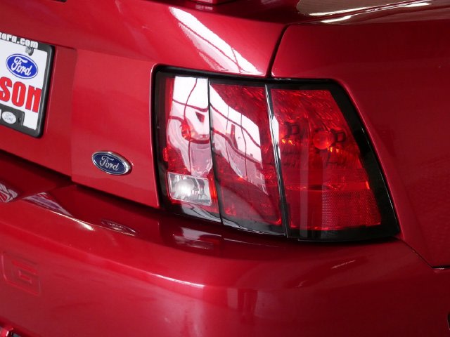 Thumbnail: 2001 Ford Mustang - 15