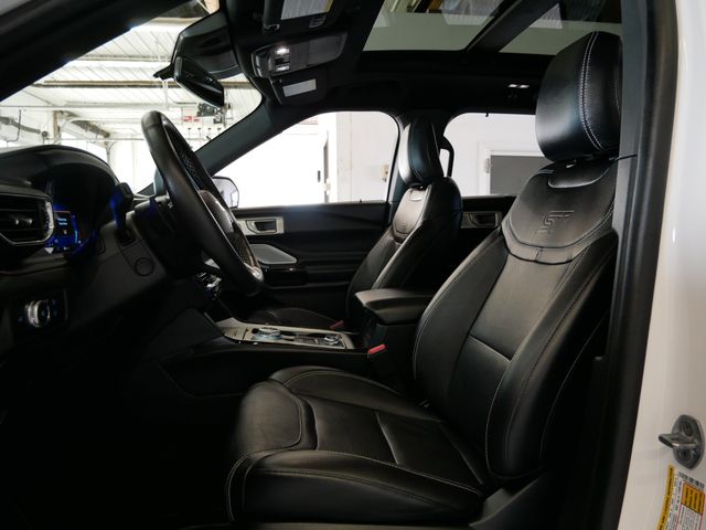 Thumbnail: 2023 Ford Explorer - 8