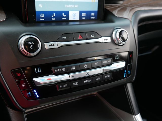 Thumbnail: 2020 Ford Explorer - 21