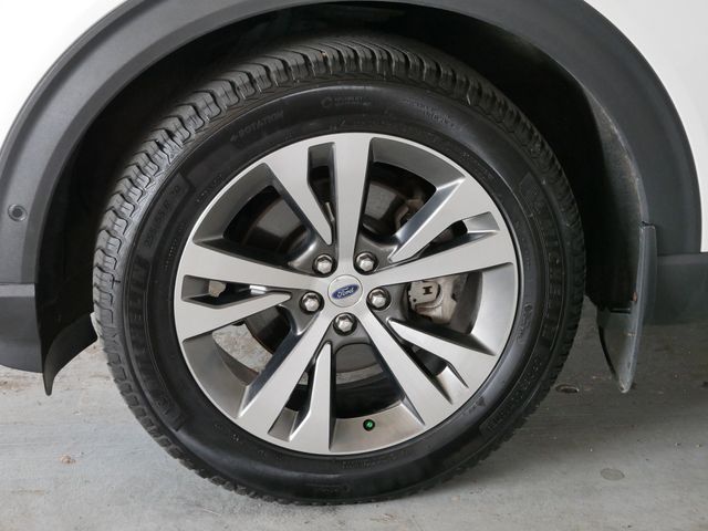 Thumbnail: 2020 Ford Explorer - 5
