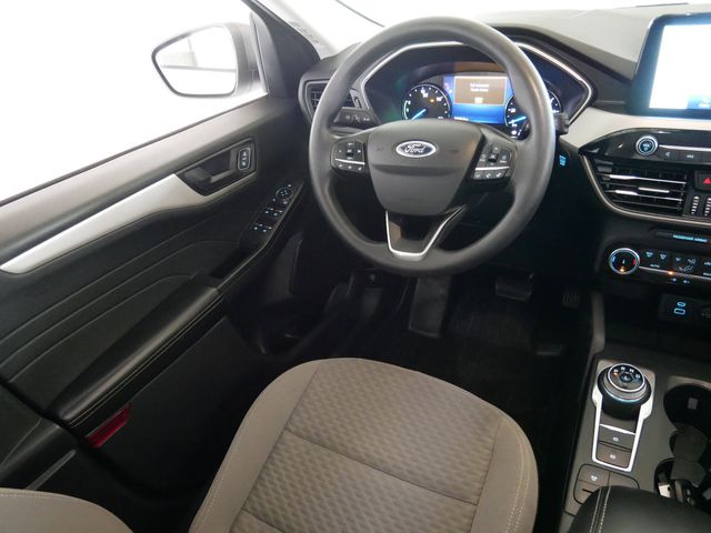 Thumbnail: 2022 Ford Escape - 6