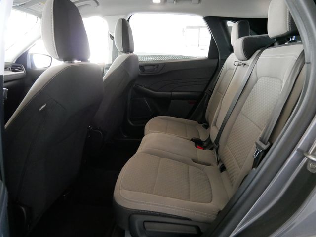 Thumbnail: 2022 Ford Escape - 16