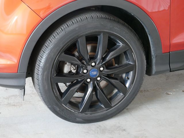 Thumbnail: 2019 Ford Escape - 5