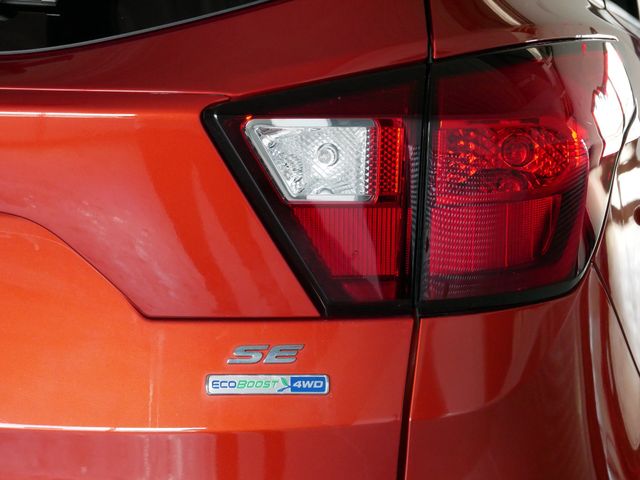 Thumbnail: 2019 Ford Escape - 15