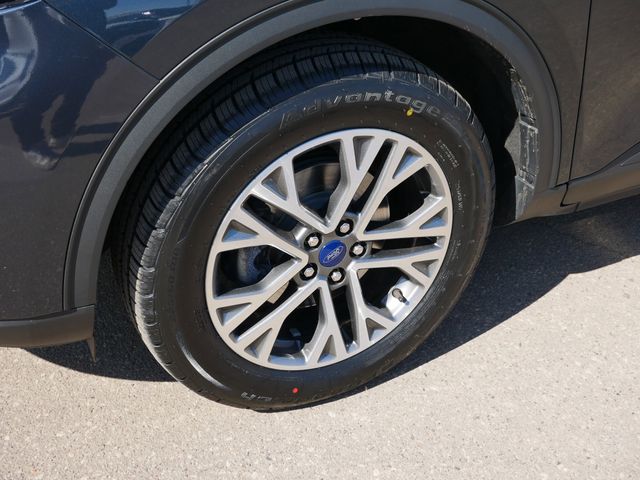 Thumbnail: 2022 Ford Escape - 7