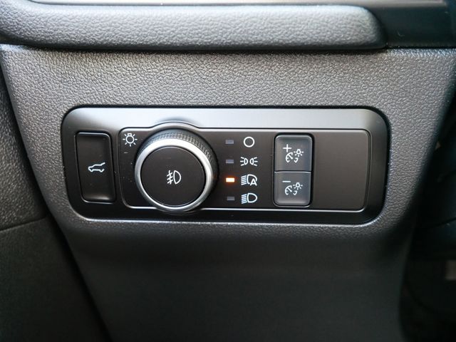 Thumbnail: 2022 Ford Escape - 19