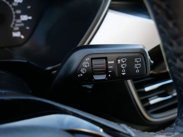 Thumbnail: 2022 Ford Escape - 28