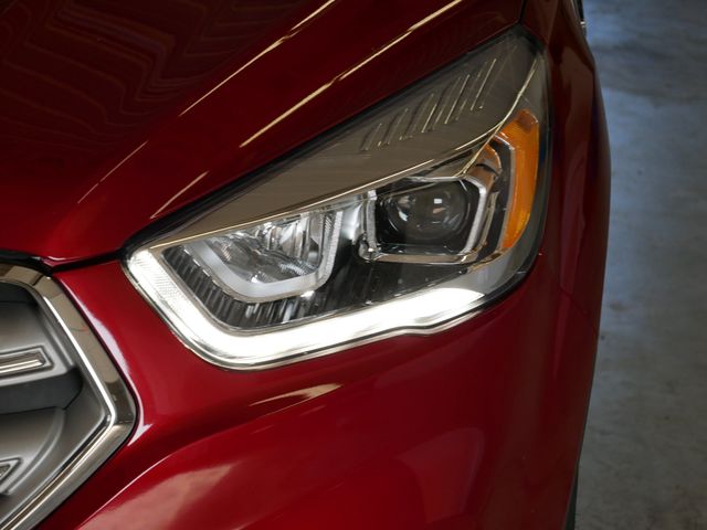 Thumbnail: 2019 Ford Escape - 16