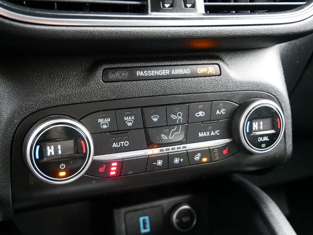 Thumbnail: 2020 Ford Escape - 16