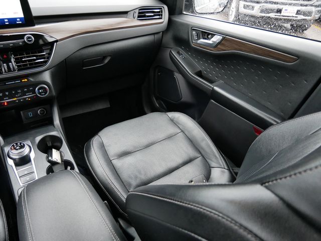 Thumbnail: 2020 Ford Escape - 14