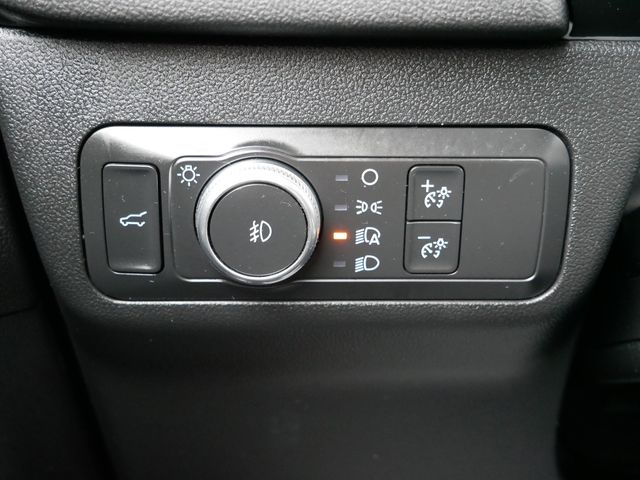 Thumbnail: 2020 Ford Escape - 18