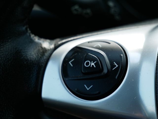 Thumbnail: 2014 Ford Escape - 21