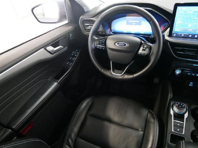 Thumbnail: 2023 Ford Escape - 7