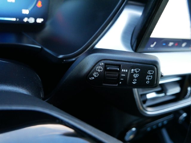 Thumbnail: 2023 Ford Escape - 22