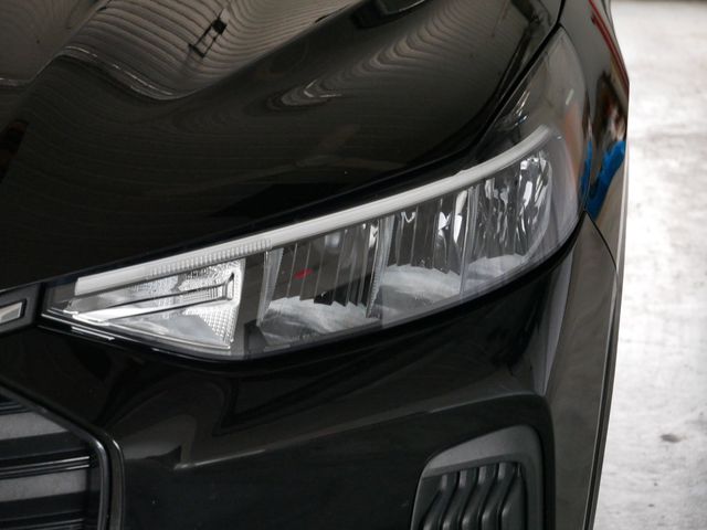 Thumbnail: 2023 Ford Escape - 15