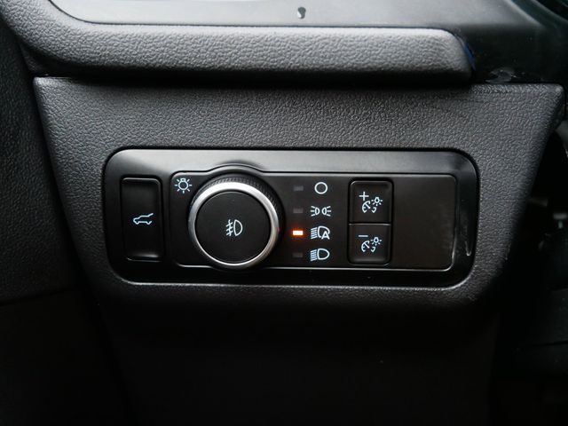 Thumbnail: 2023 Ford Escape - 24