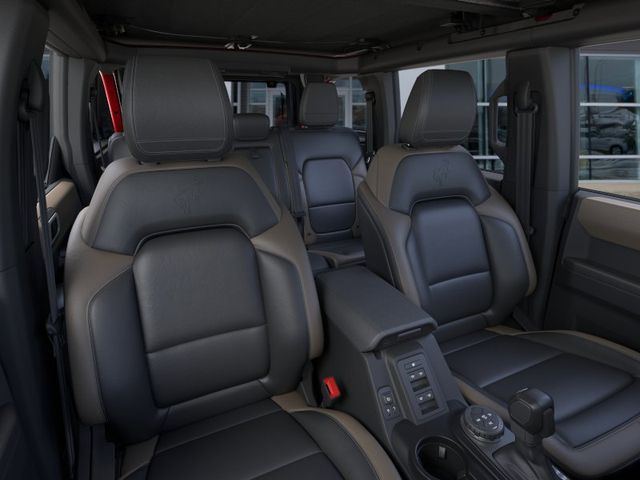 Thumbnail: 2025 Ford Bronco - 6