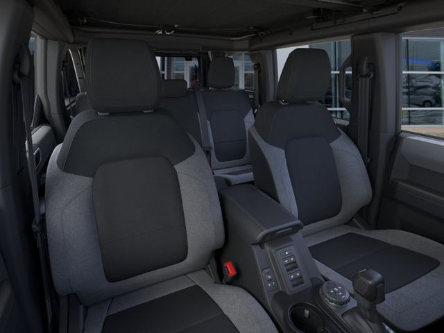 Thumbnail: 2025 Ford Bronco - 7