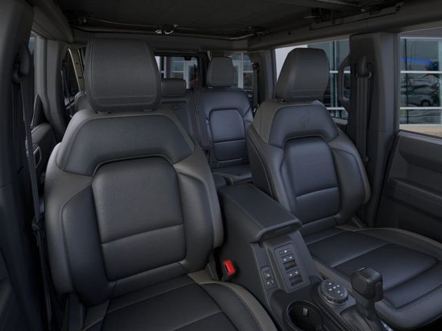 Thumbnail: 2025 Ford Bronco - 5