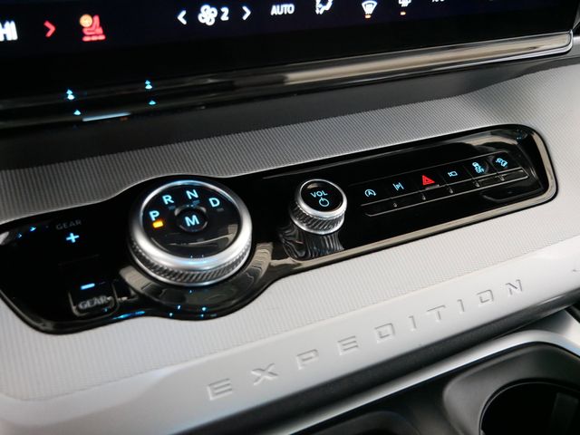 Thumbnail: 2025 Ford Expedition MAX - 19