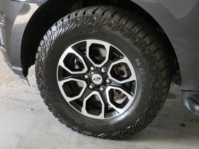 Thumbnail: 2023 Ford Expedition MAX - 6