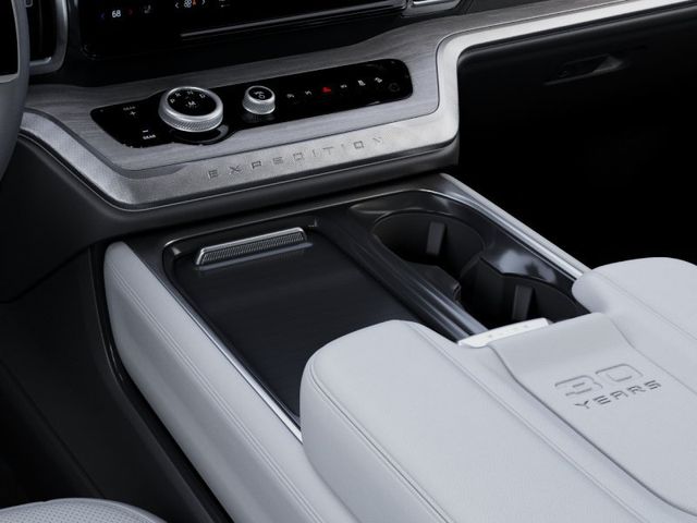 Thumbnail: 2027 Ford Expedition MAX - 11