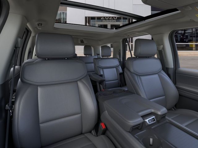 Thumbnail: 2026 Ford Expedition - 9