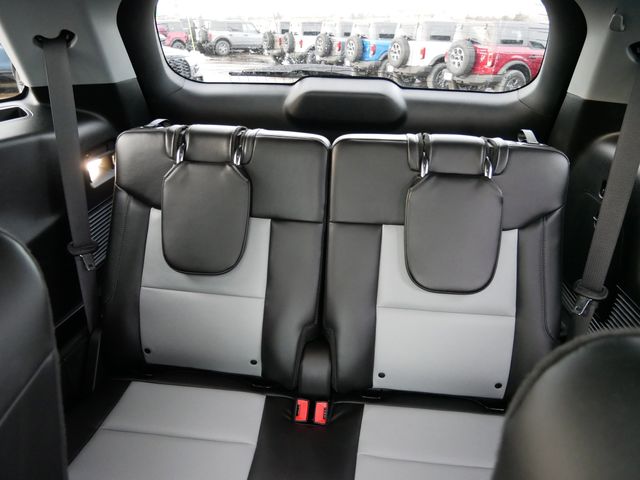 Thumbnail: 2022 Ford Explorer - 15