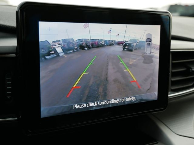 Thumbnail: 2022 Ford Explorer - 29