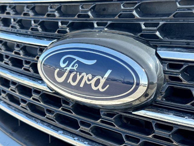 Thumbnail: 2023 Ford Explorer - 6